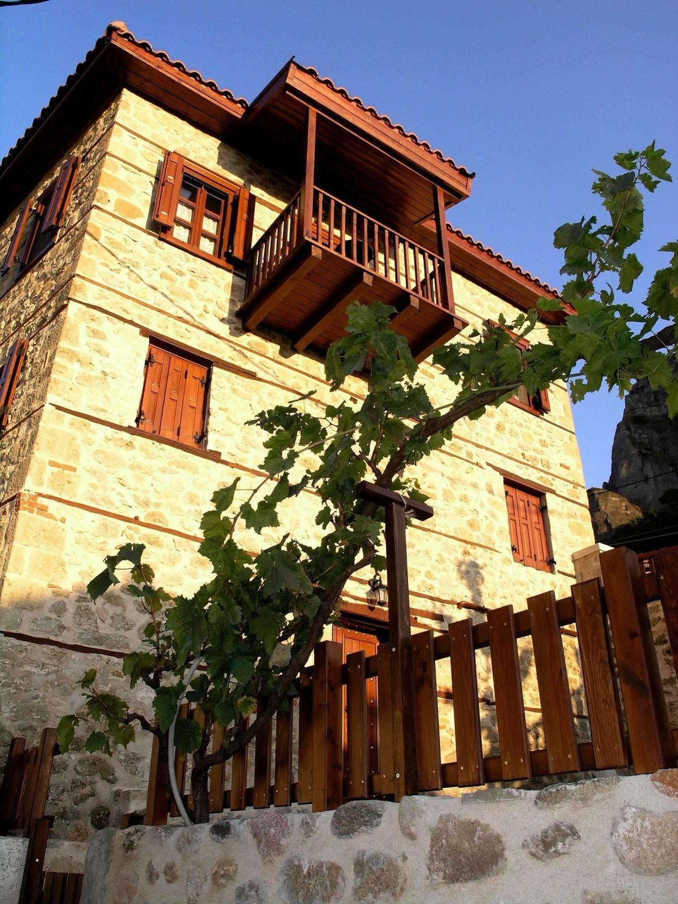 Guesthouse Sotiriou Kalambaka Bagian luar foto